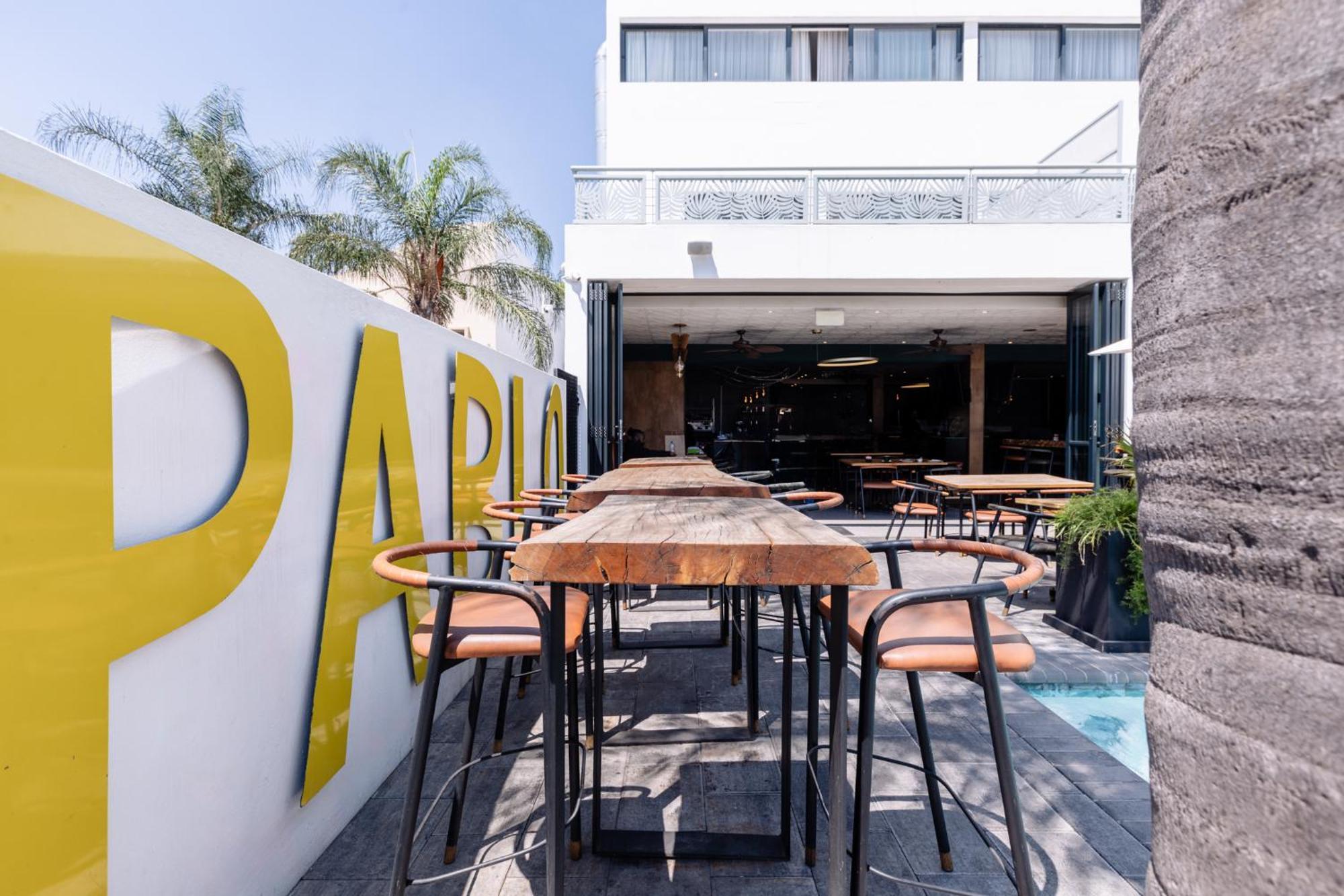 Mint Hotel 84 On Katherine Йоханнесбург Экстерьер фото
